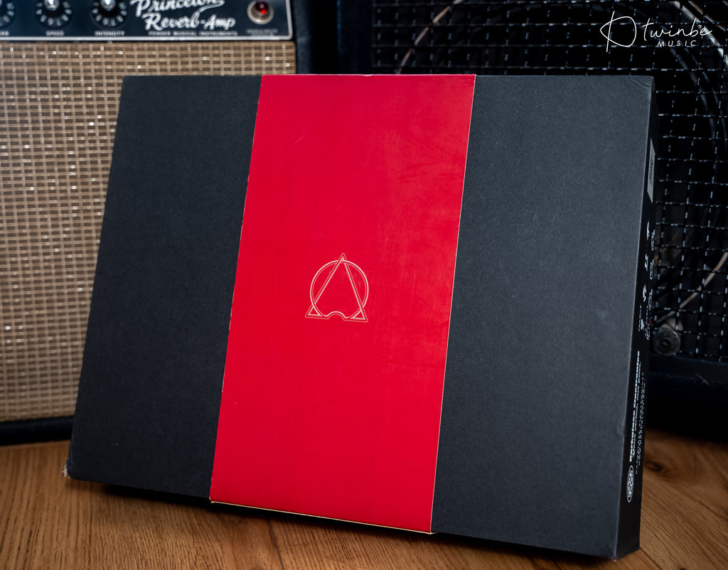 DARKGLASS Electronics ALPHA·OMEGA 900w Head Amp