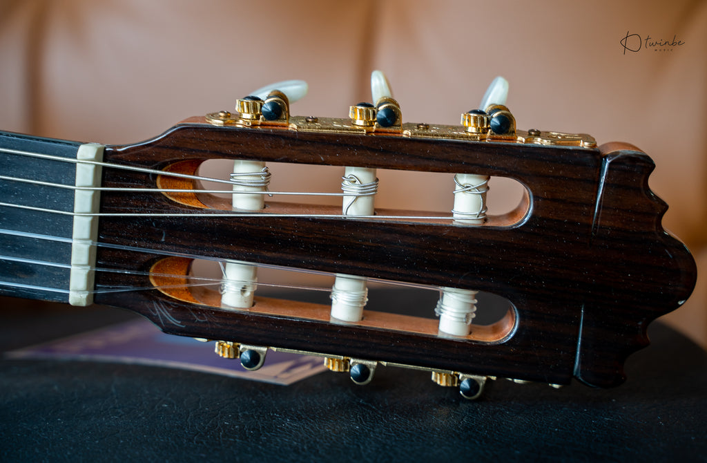 Jose Ramirez 2CWE Nylon string
