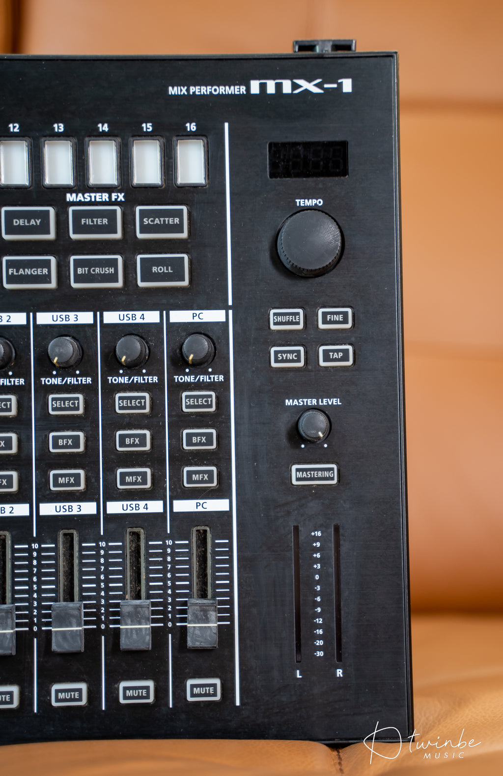 Roland MX-1