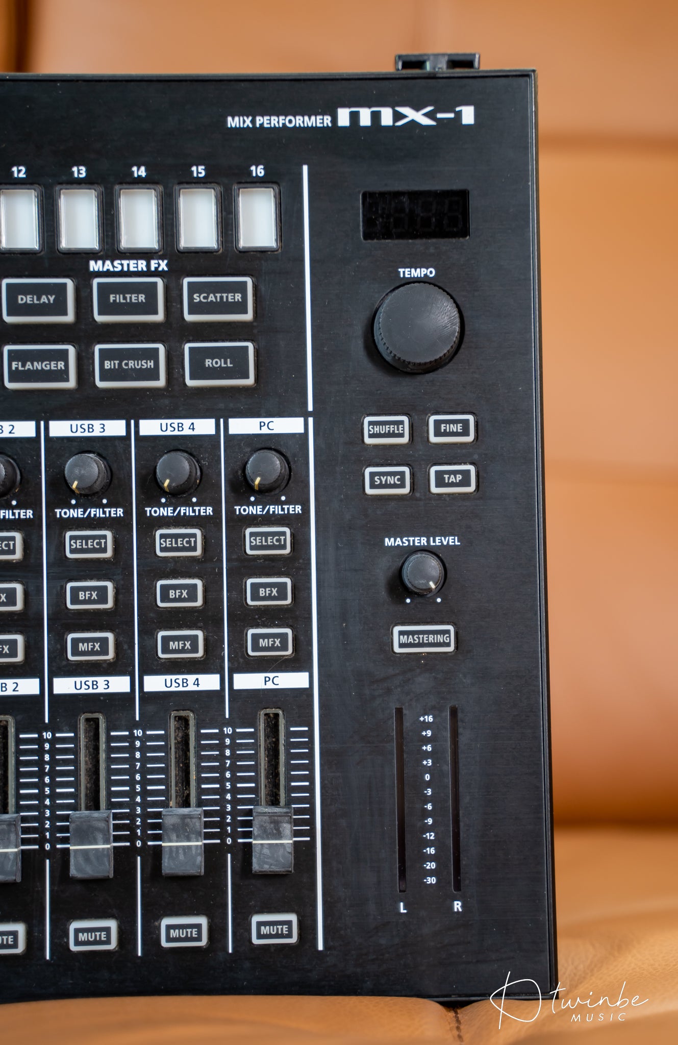 Roland MX-1