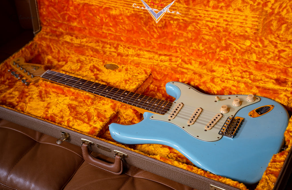 Fender Masterbuilt Yuriy Shishkov 1963 Stratocaster Journeyman Relic in Sonic Blue