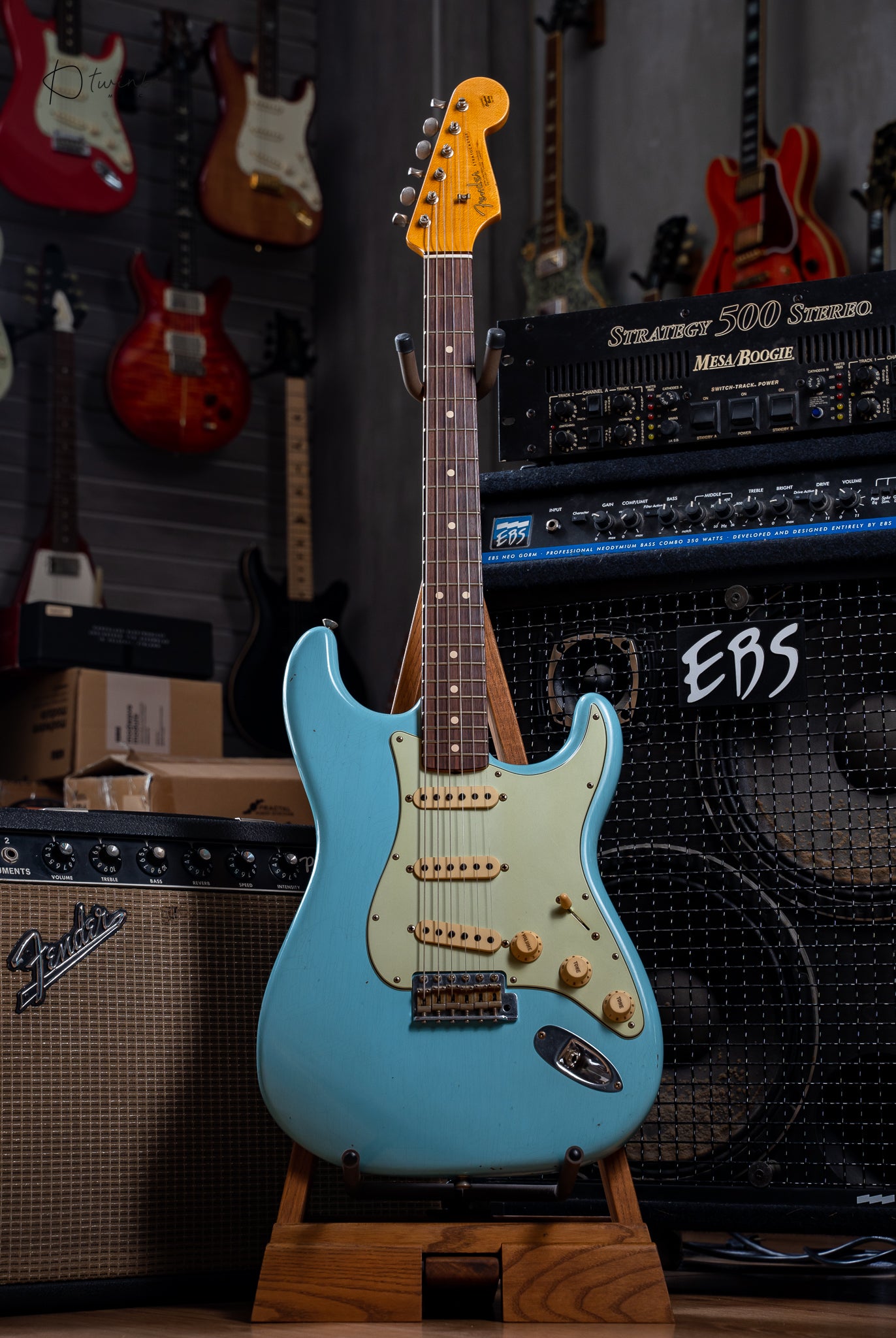 Fender Masterbuilt Yuriy Shishkov 1963 Stratocaster Journeyman Relic in Sonic Blue