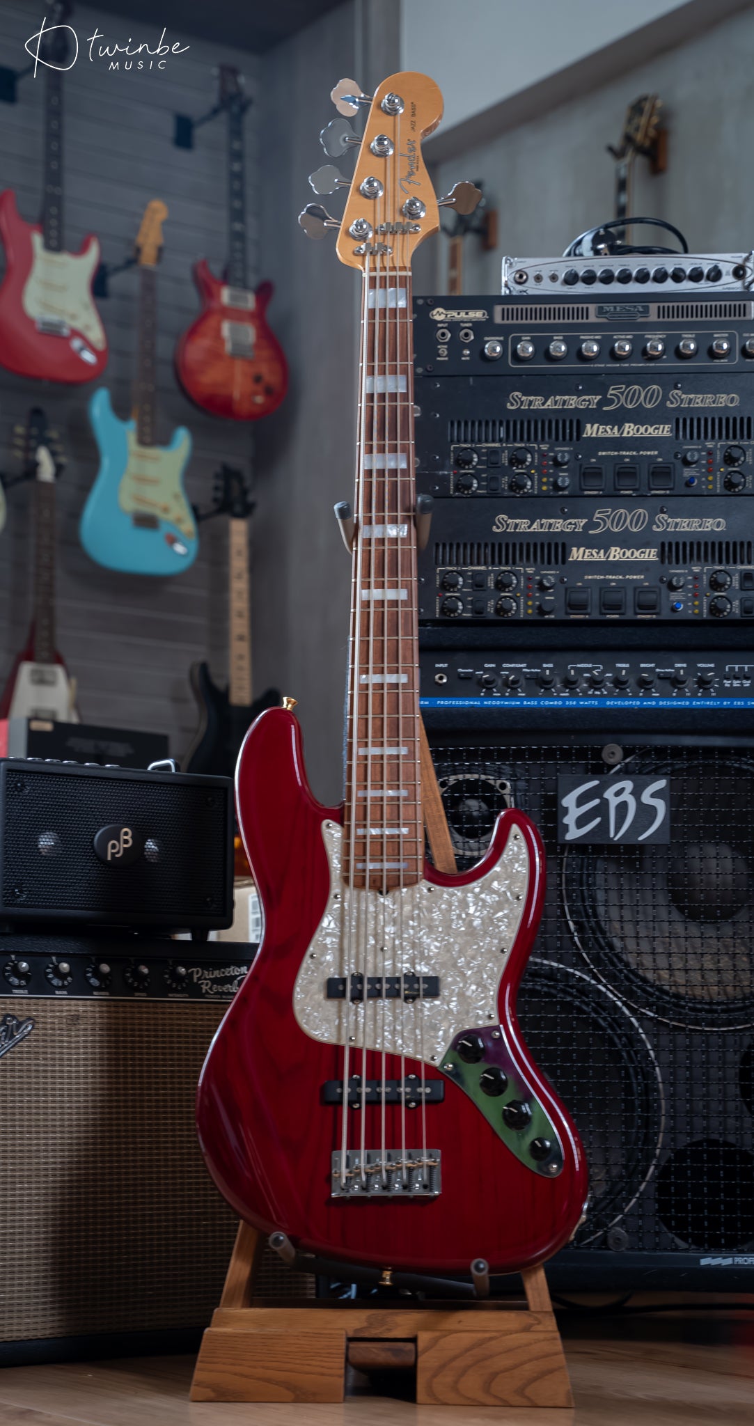 Fender Custom Shop Classic V 5 Jazz - Translucent Red