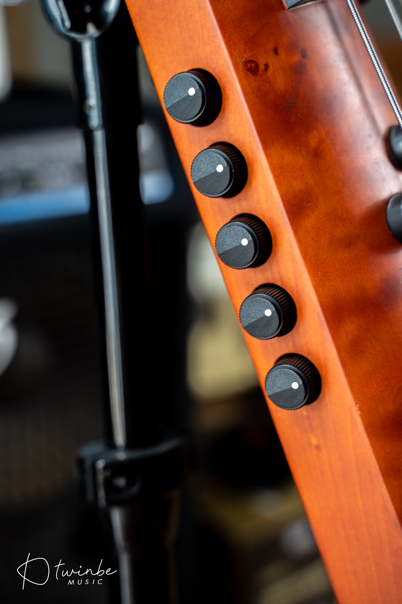 NS Design CR4M Upright Bass - Amber