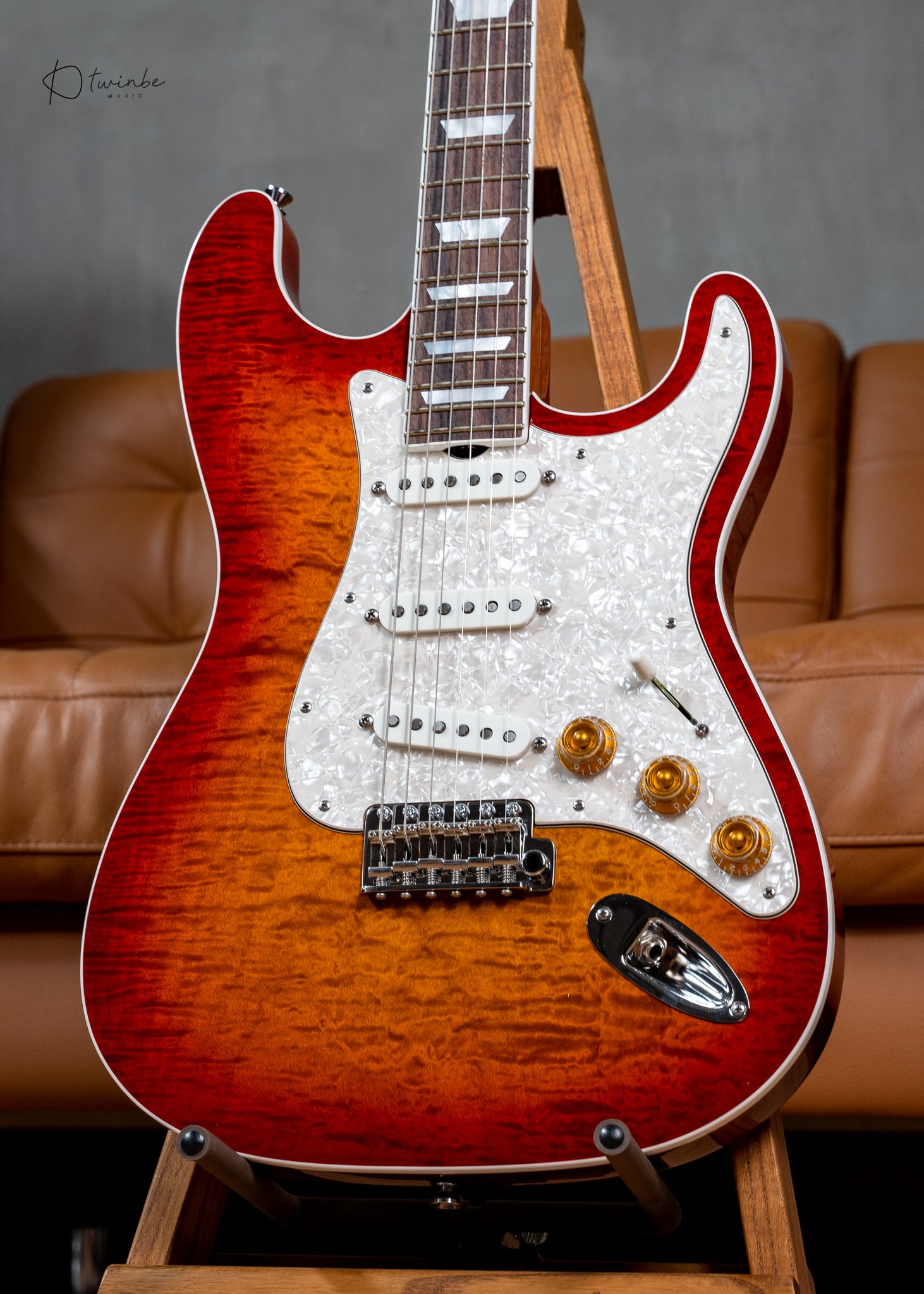Don Grosh NOS MT-59 Retro Limited Edition "Hamilton Strat" Deep Vintage Cherry Burst
