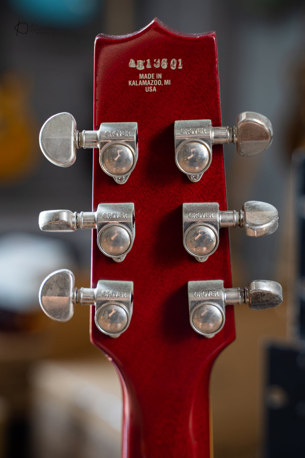 2012 Heritage Guitars H-110