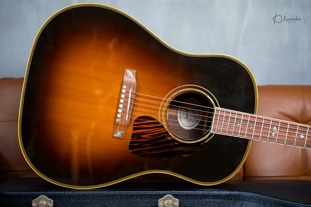 2015 Gibson J-45 Custom Rose Flower