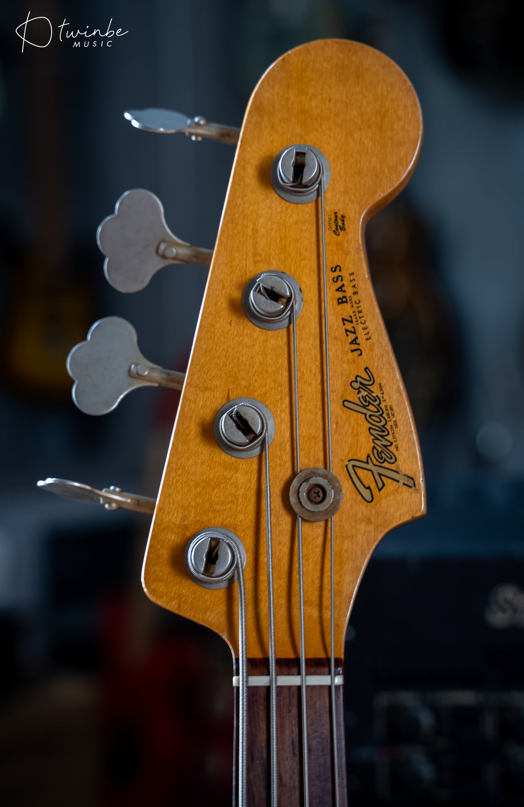 FENDER CUSTOM SHOP 1964 JAZZ BASS RELIC