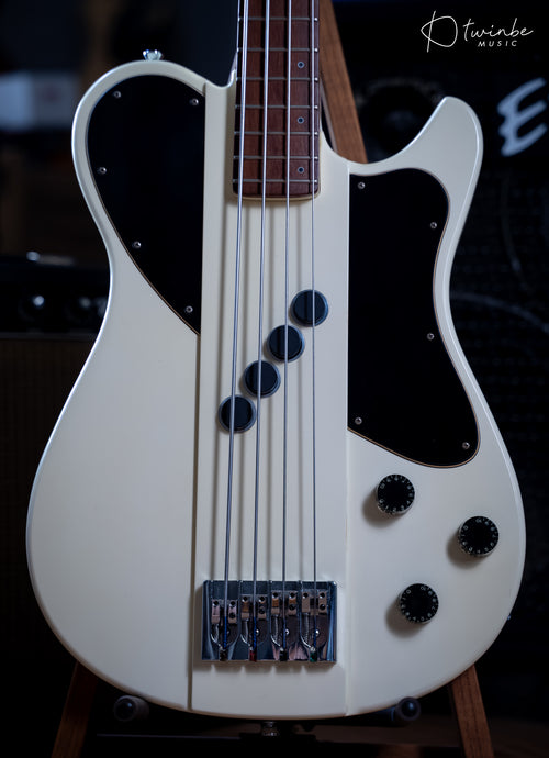 Blast Cult Thirty 2 Bass Made in USA