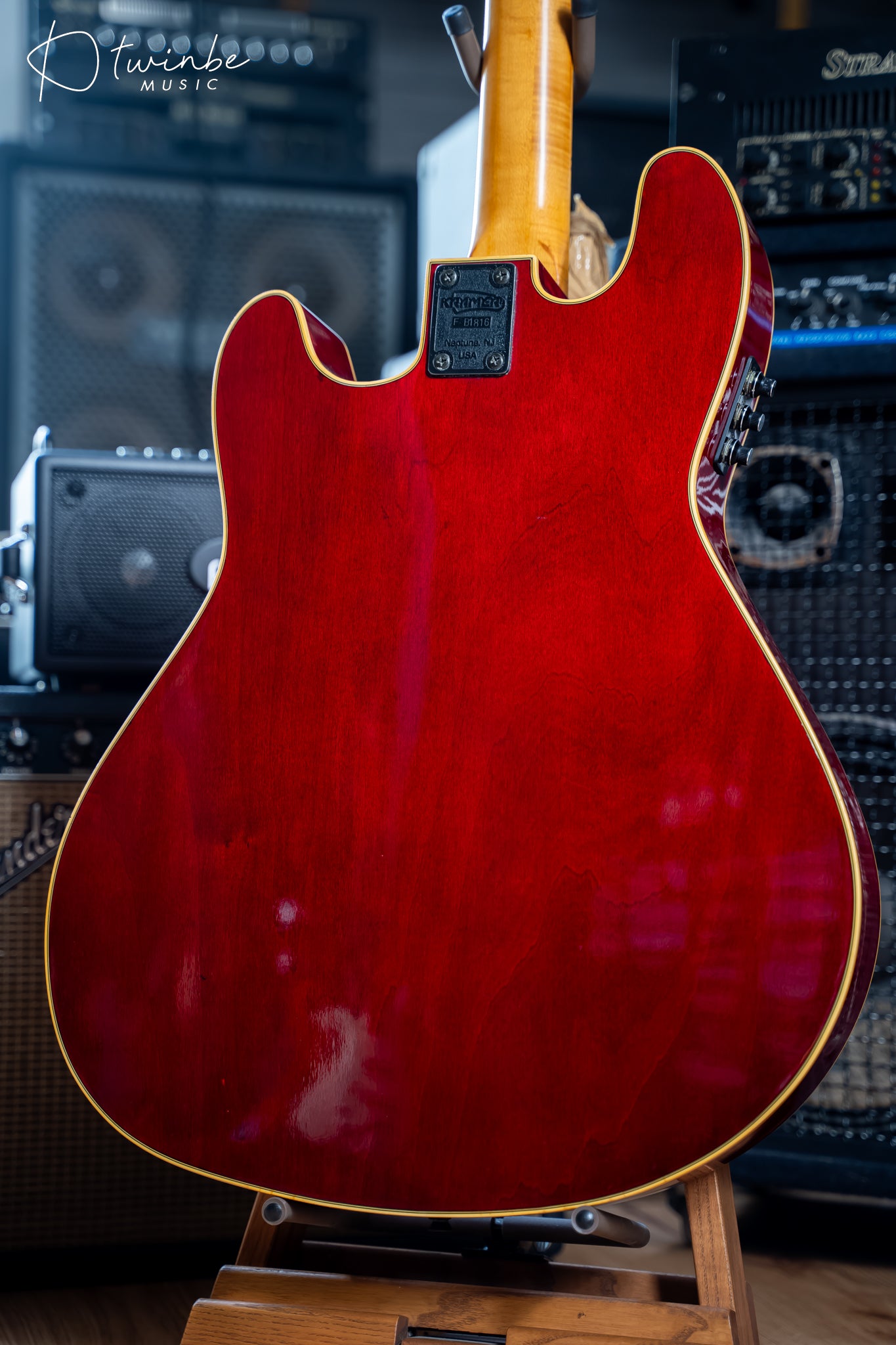 Kramer Ferrington Acoustic Bass Cherry Burst