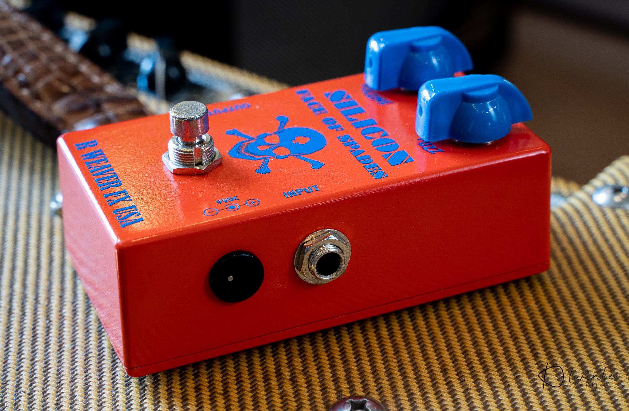 R Weaver FX Silicon Face of Spades