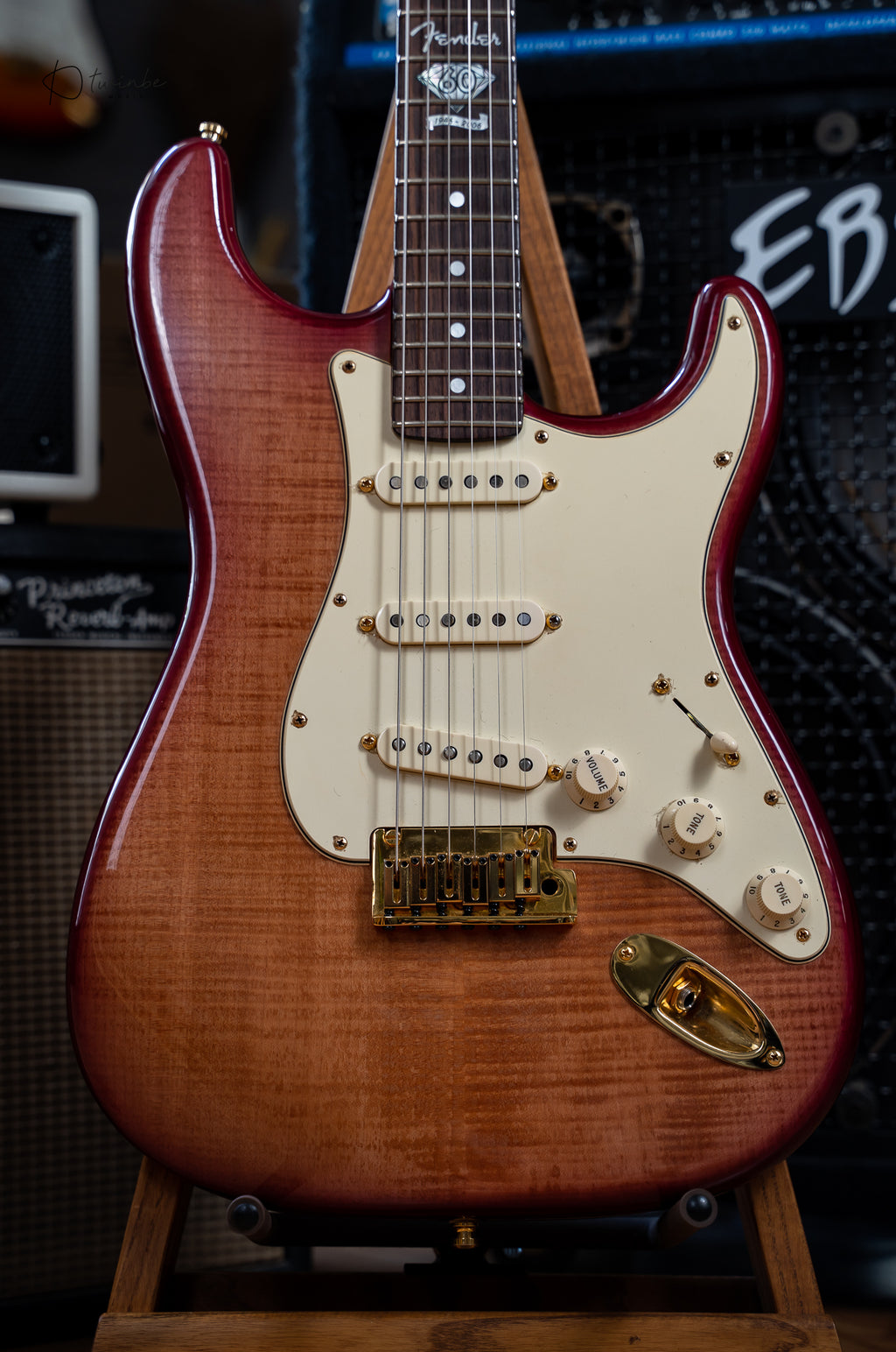 Fender Custom Shop 60th Anniversary Presidential Select Stratocaster Wine Red Limited 100 Made