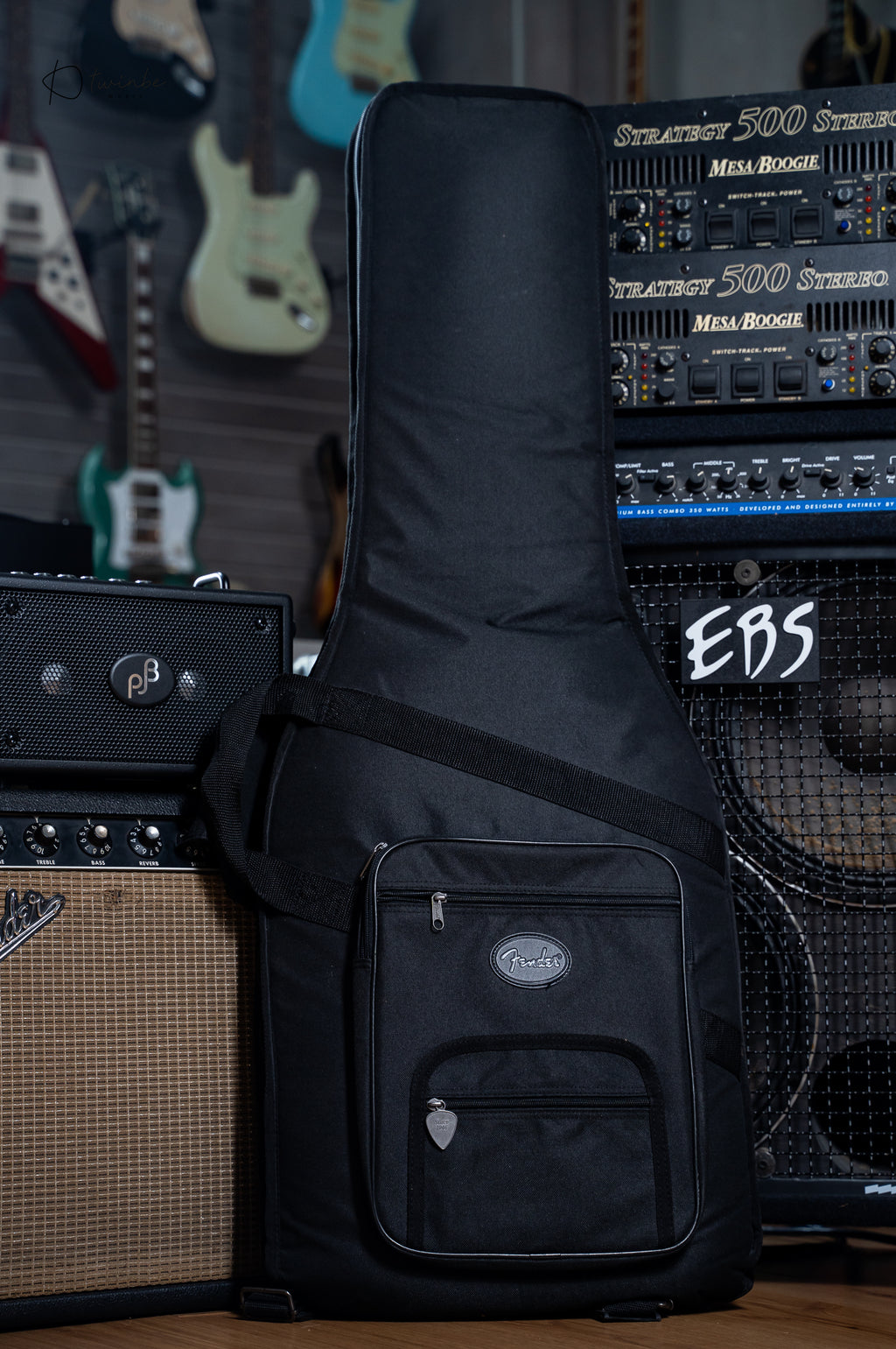 Fender American Acoustasonic Stratocaster