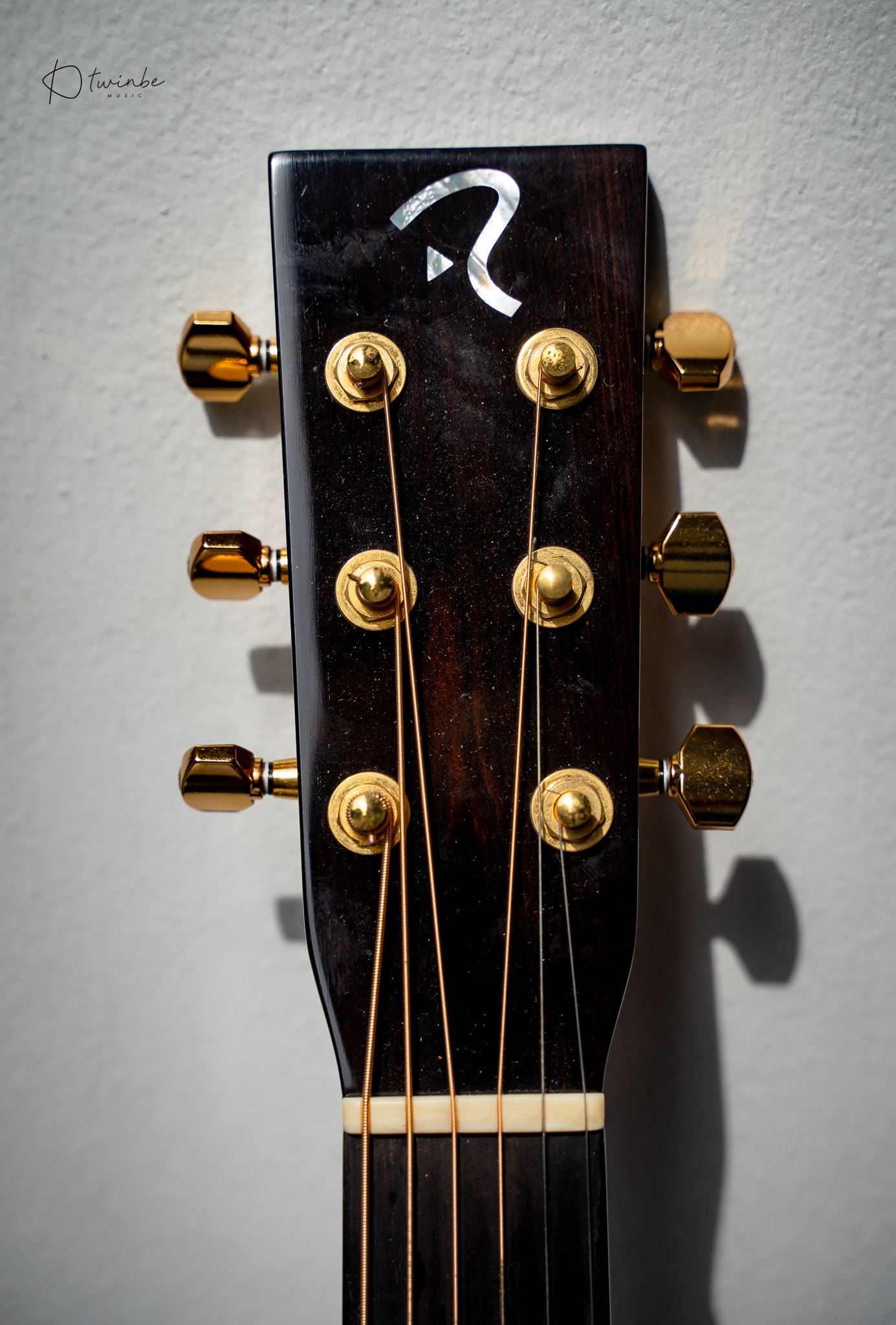 Rangka Acoustic Guitars