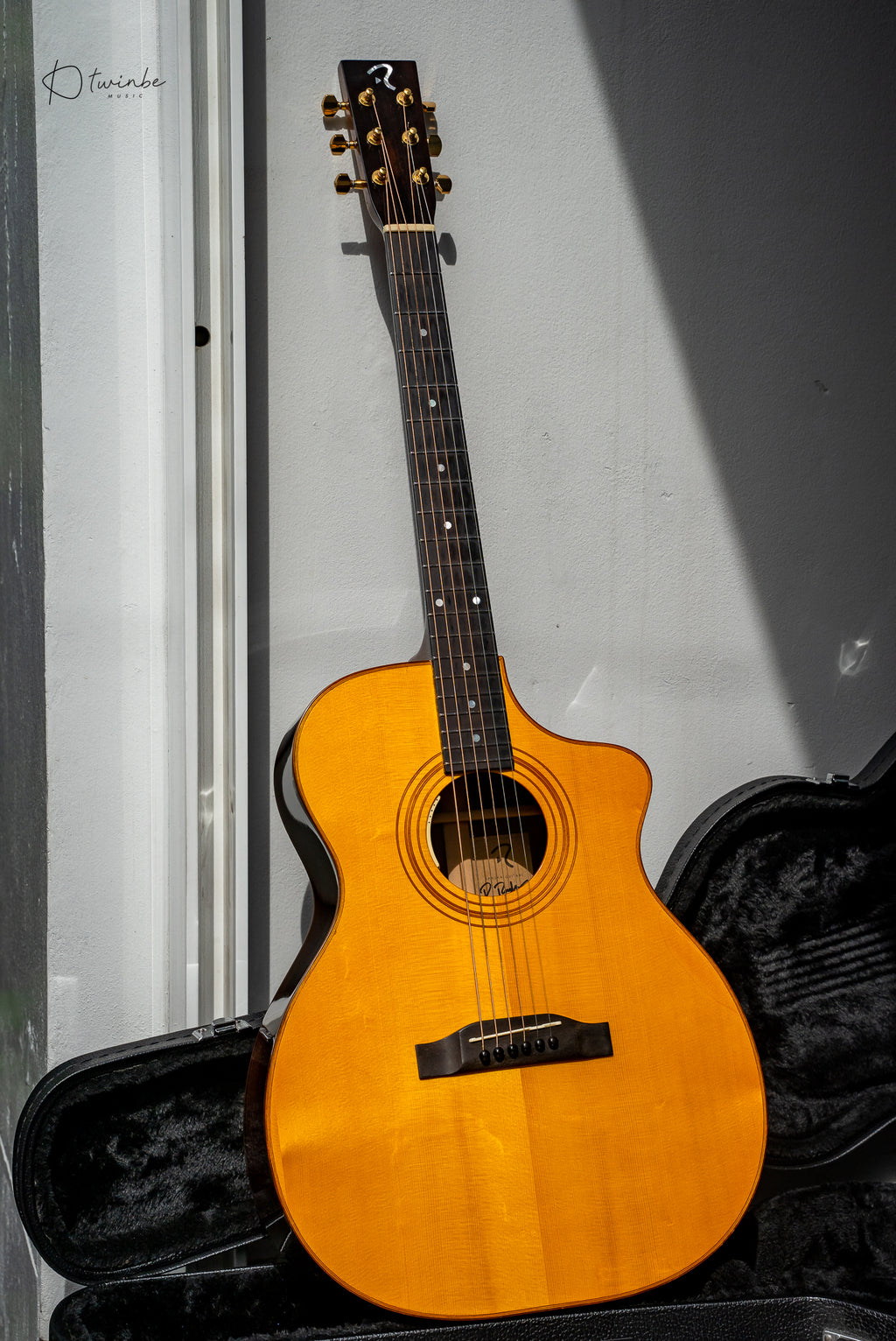 Rangka Acoustic Guitars