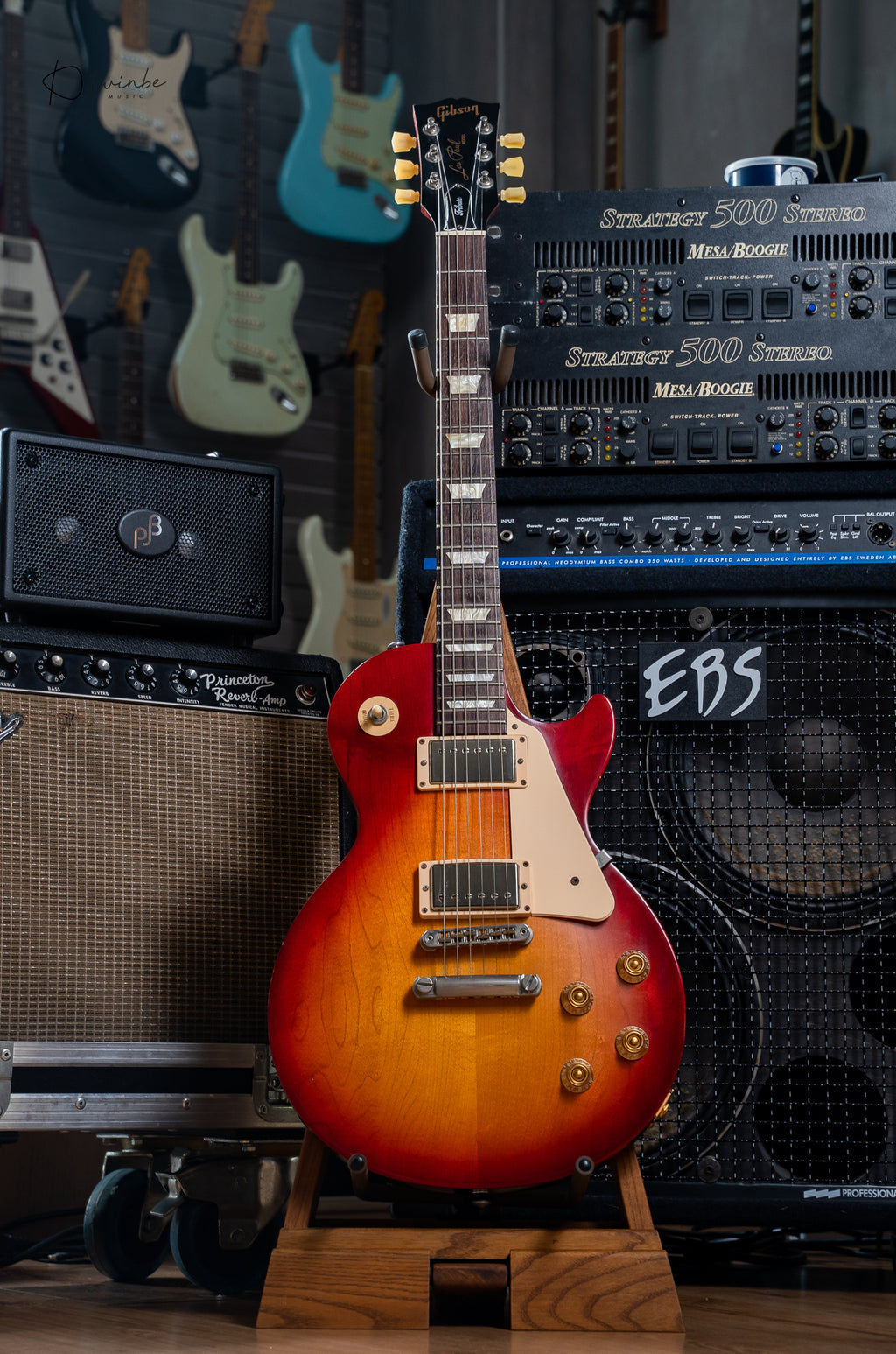 Gibson Les Paul Tribute Satin Cherry Sunburst