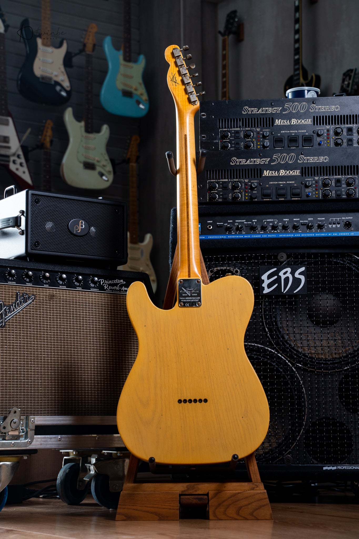 Fender Custom Shop "Limited Edition" 70th Anniversary "Broadcaster"￼Journeyman Relic