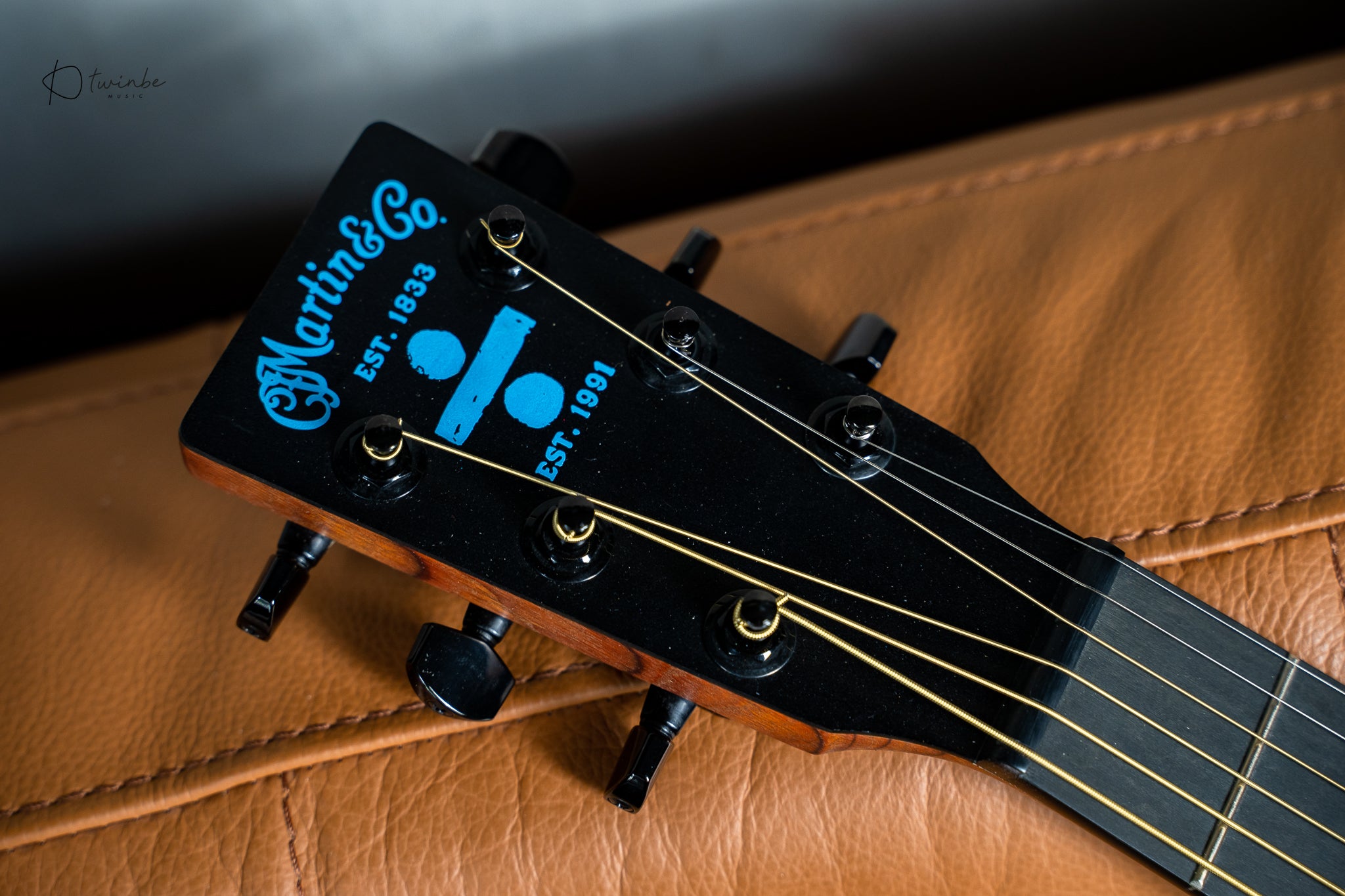 Martin Ed Sheeran 3 Divide Signature