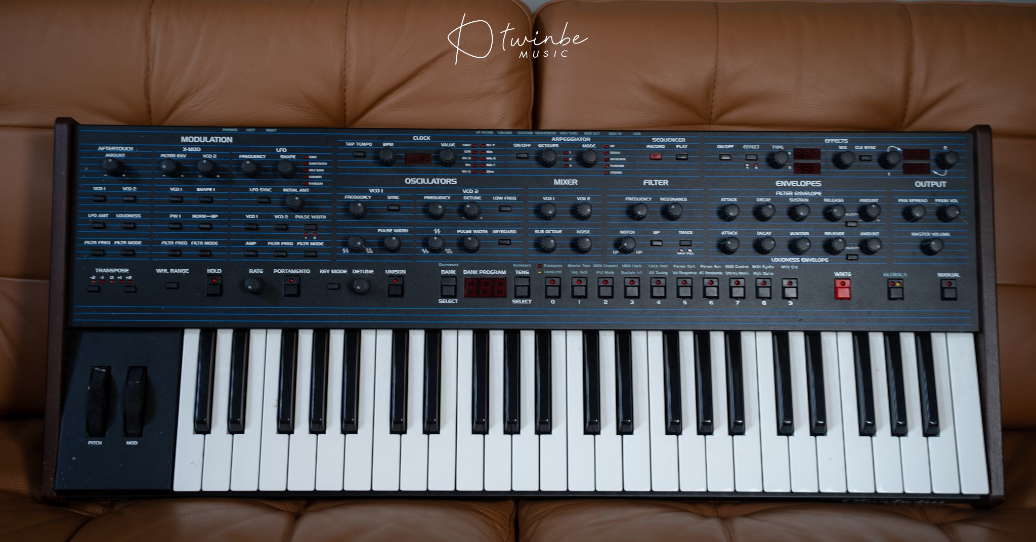 Sequential Oberheim OB-6