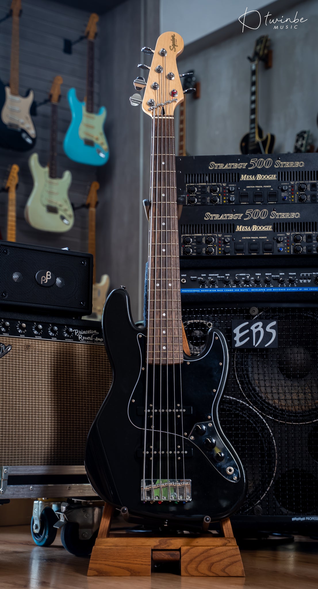 Squier Affinity Series Jazz Bass VI