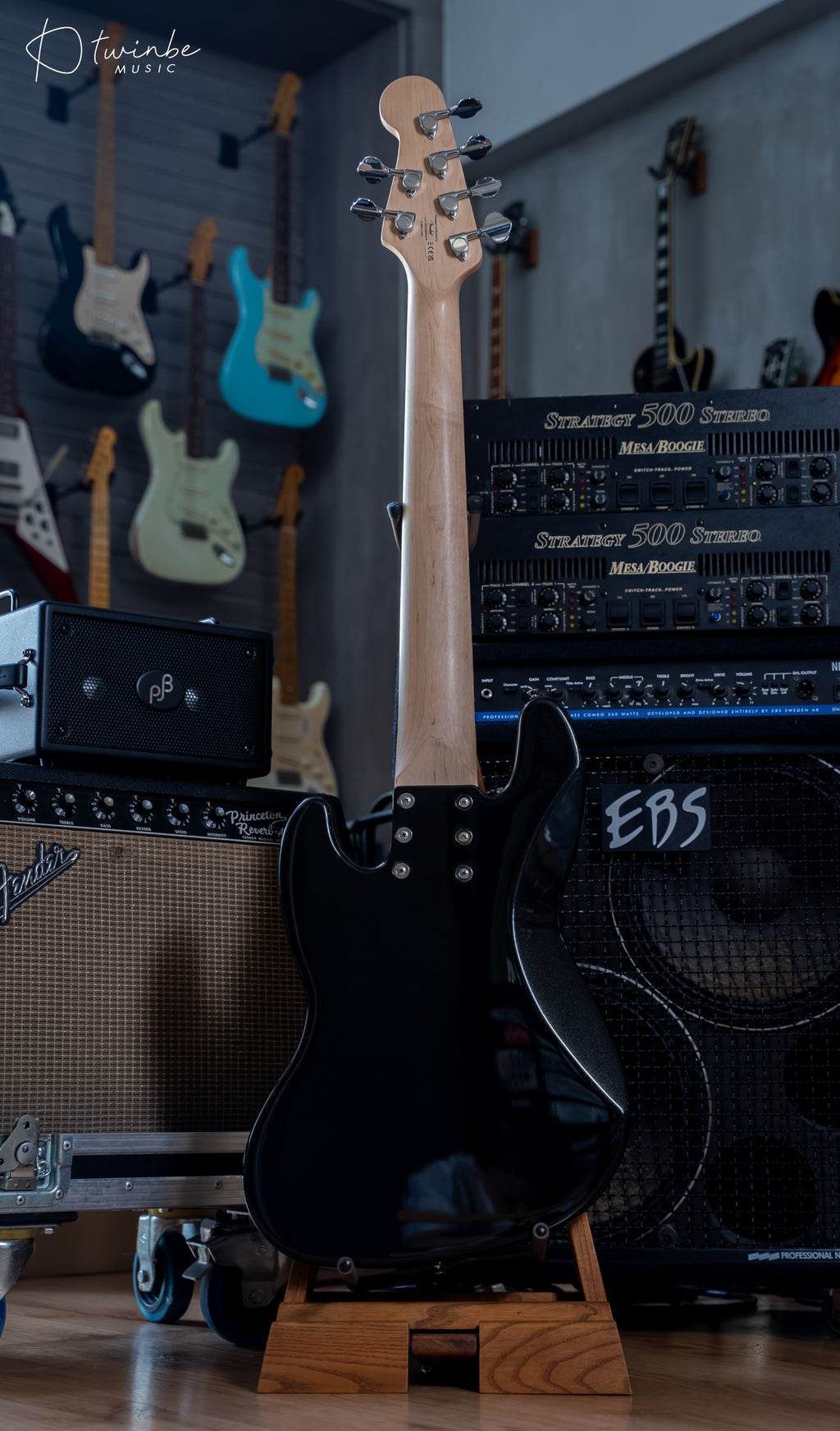 Squier Affinity Series Jazz Bass VI