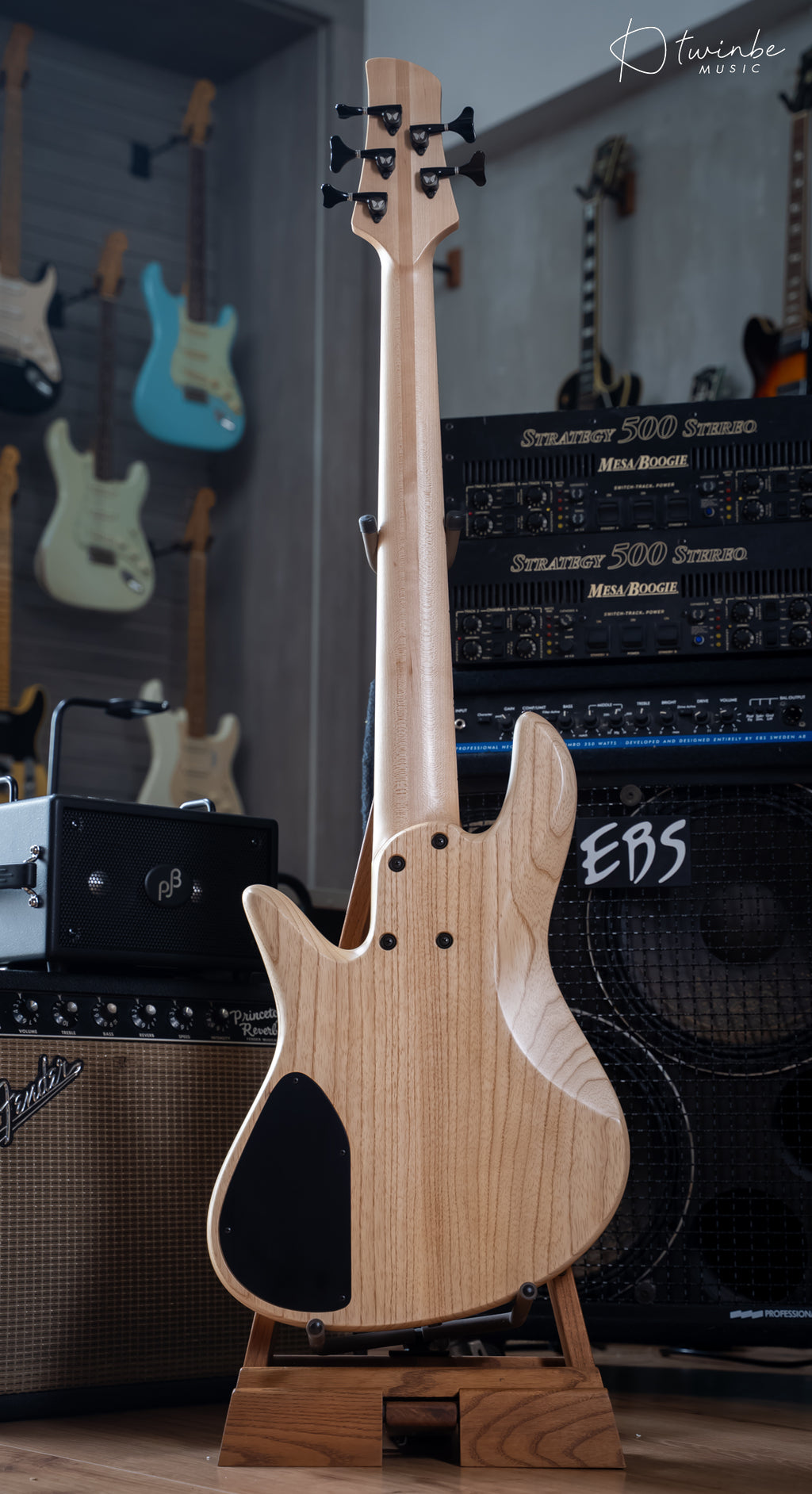 Fodera Emperor Standard 5 Essence Ash