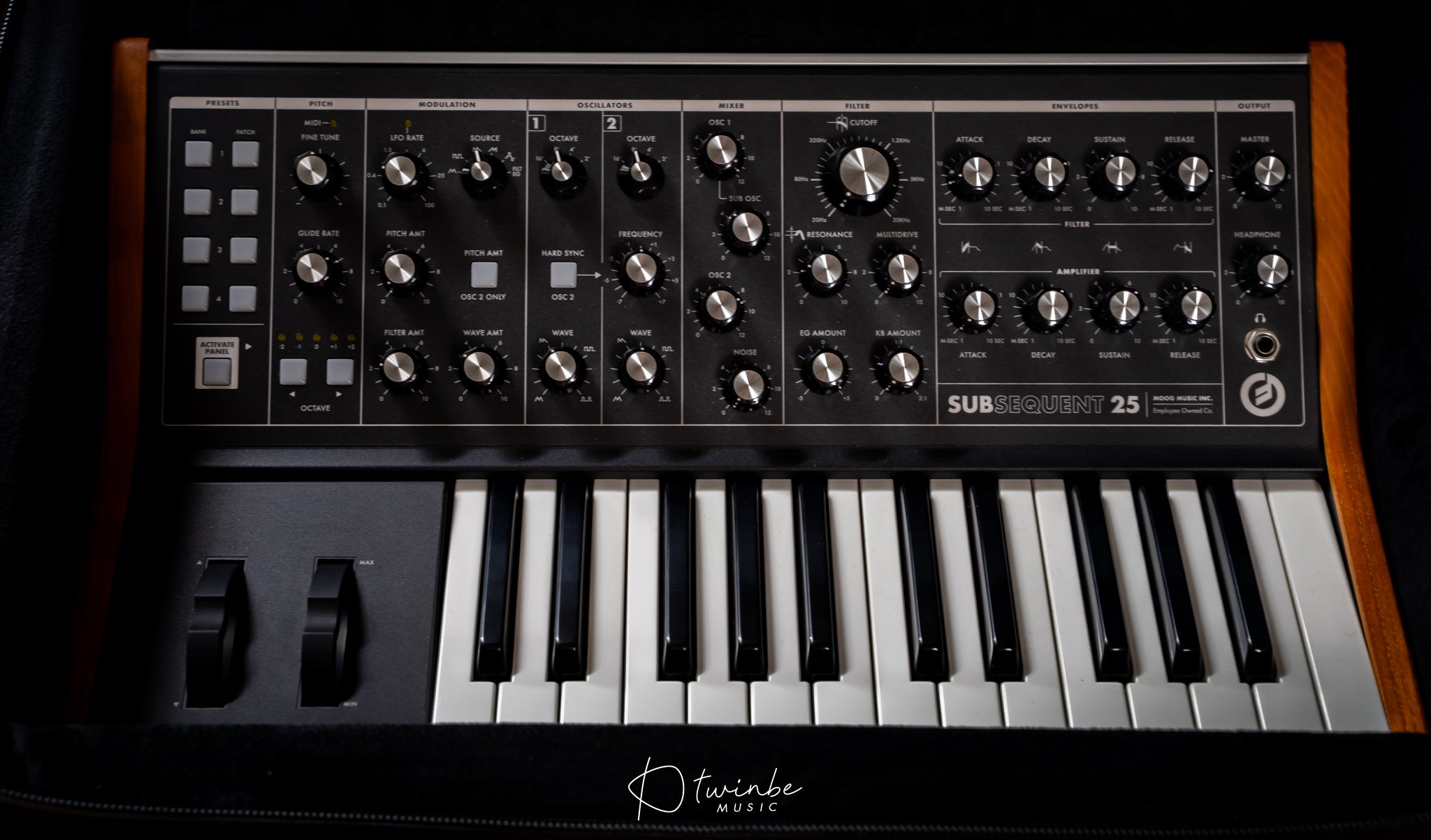 Moog Subsequent 25