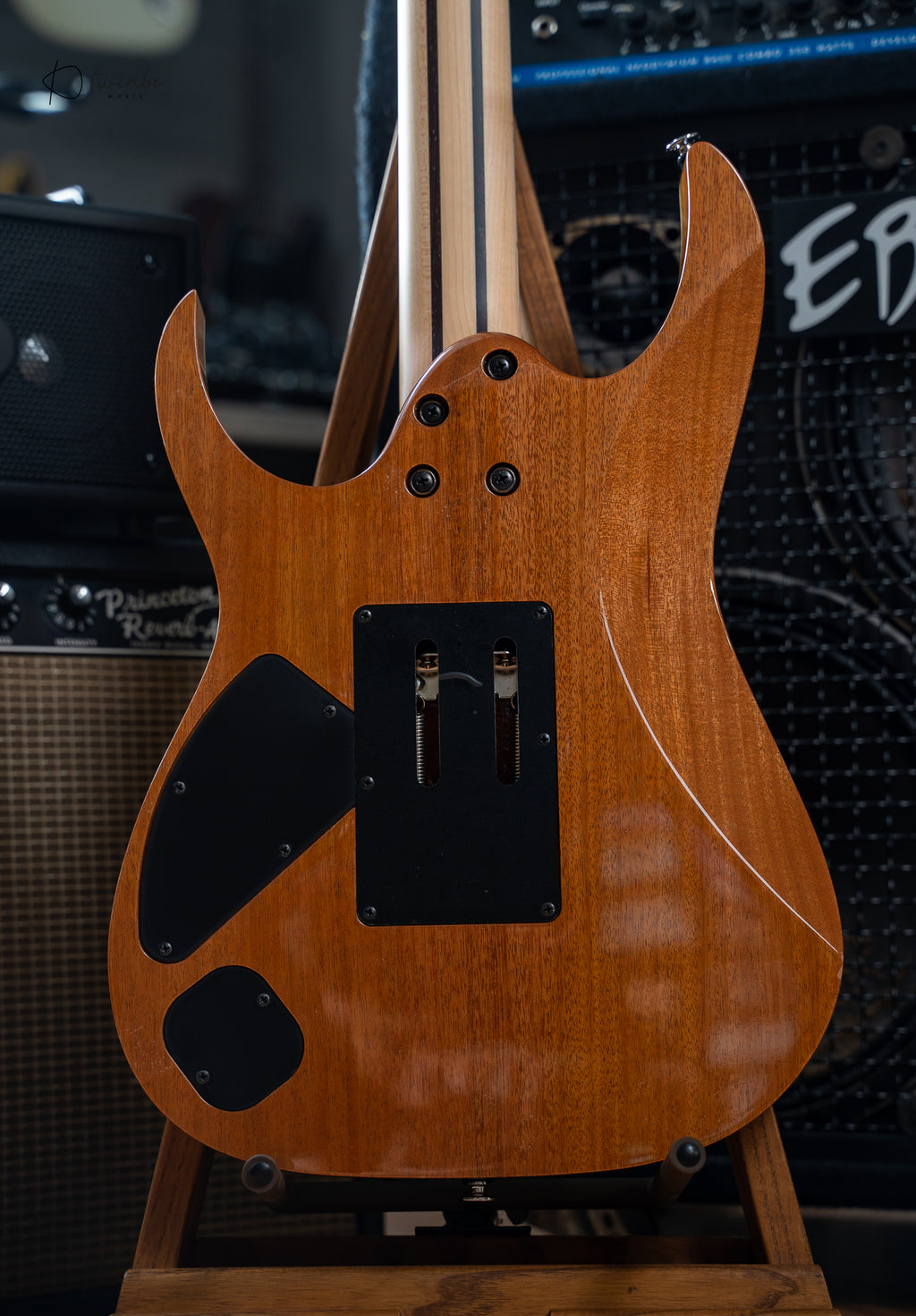 Ibanez Prestige RG3520C