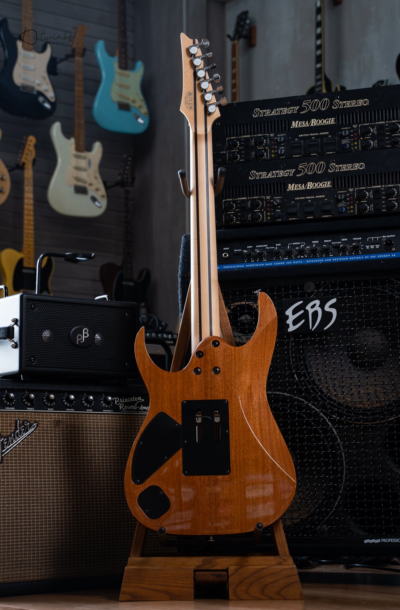 Ibanez Prestige RG3520C