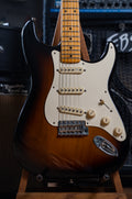 Fender Stories Collection Eric Johnson 1954 "Virginia" Stratocaster 2-Color Sunburst