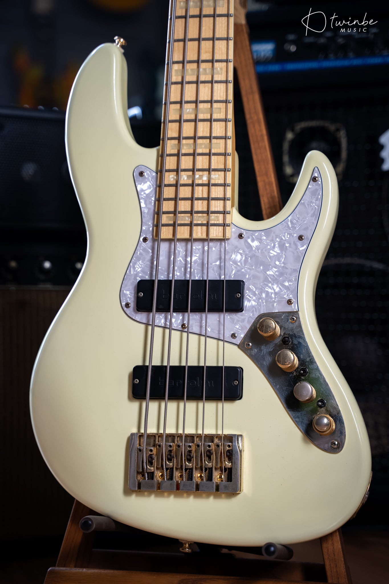 Bassmods K524 Creme Bart Pickup