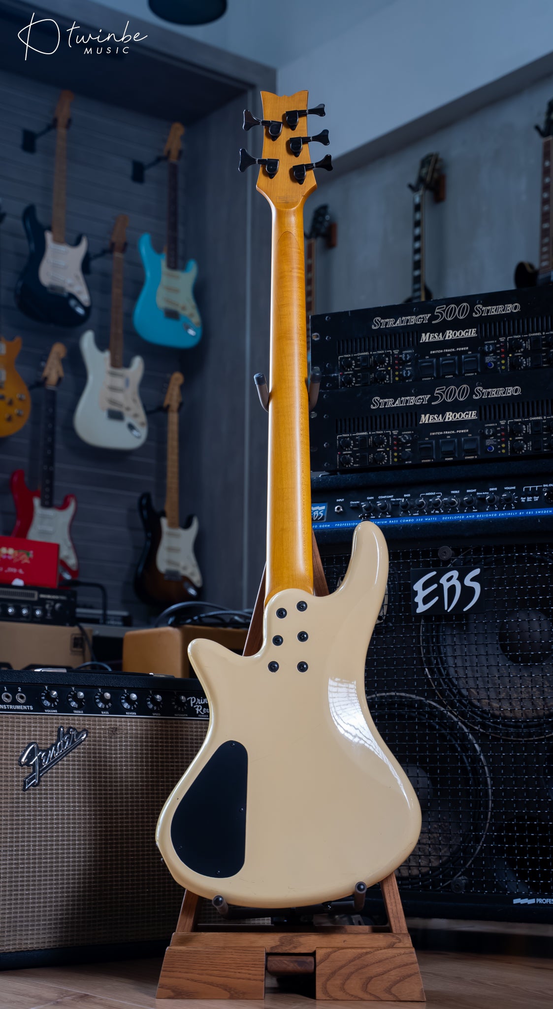 SCHECTER STILETTO DELUXE 5