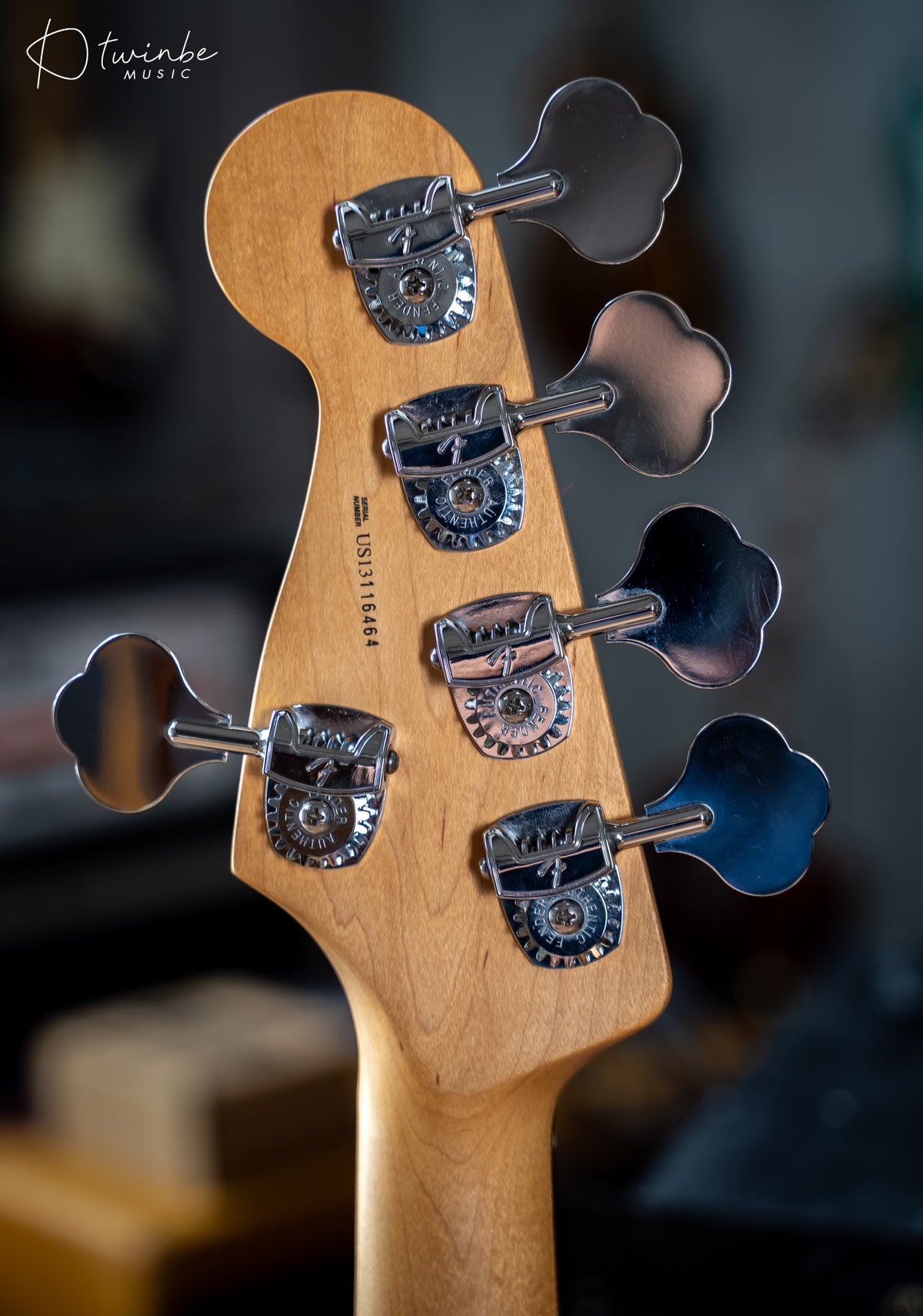 Fender American Deluxe Dimension Bass V HH