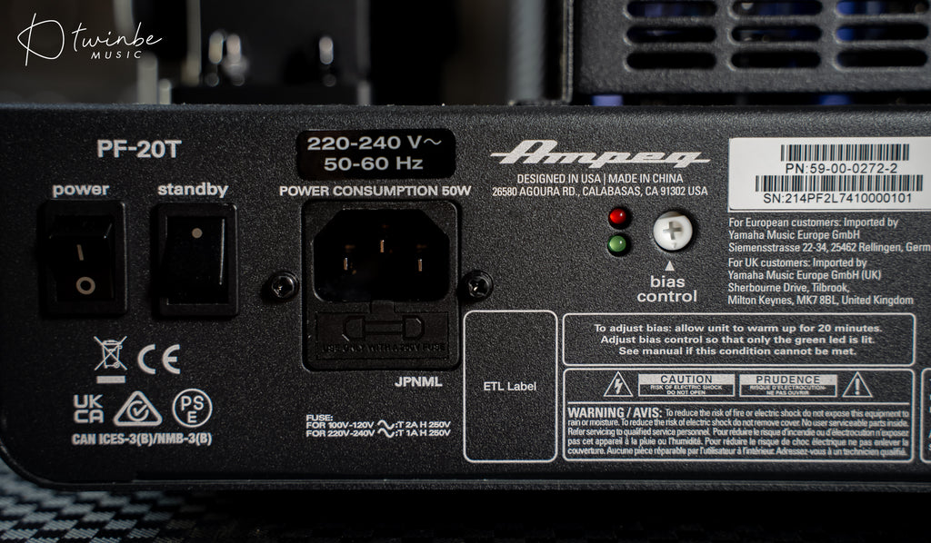 Ampeg Portaflex PF-20T Head & Ampeg Portaflex PF-112