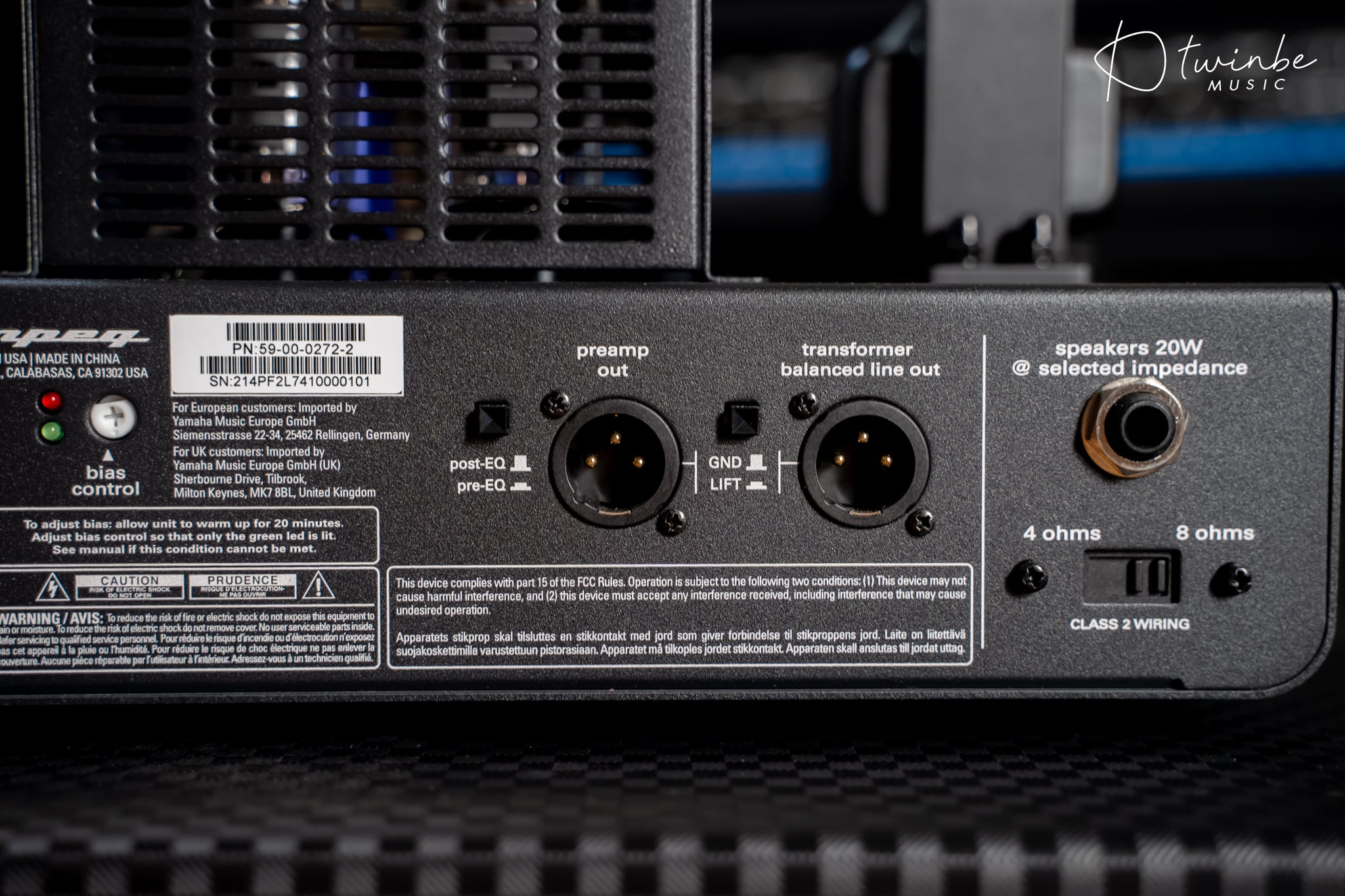 Ampeg Portaflex PF-20T Head & Ampeg Portaflex PF-112