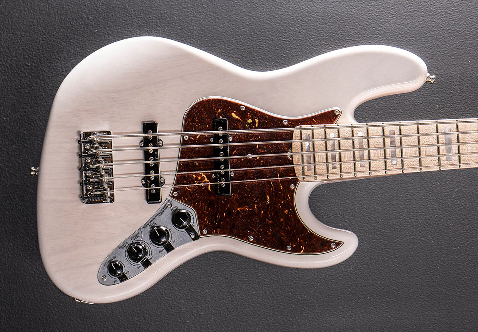 Fender Custom Shop Classic Jazz Bass V