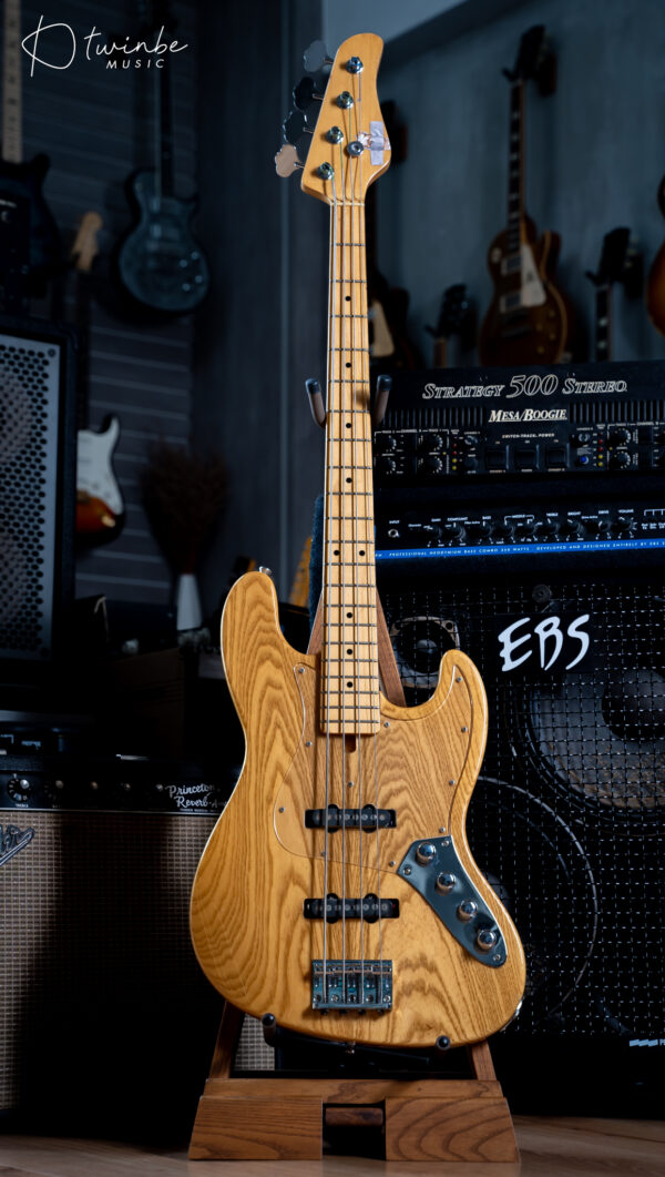 Schecter J-4 Jazz Bass - Image 3