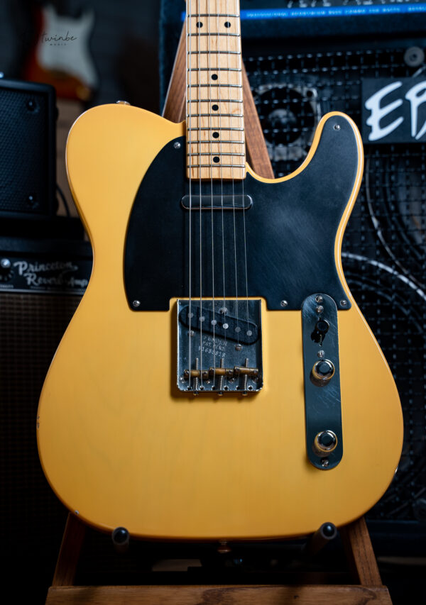 2017 Fender American Vintage '52 Reissue Telecaster Butterscotch Blonde