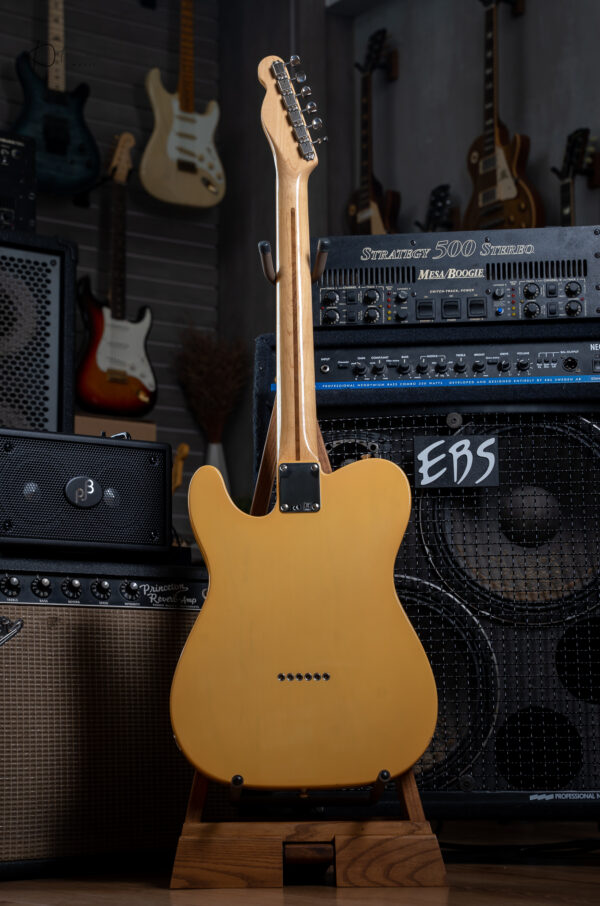 2017 Fender American Vintage '52 Reissue Telecaster Butterscotch Blonde - Image 6