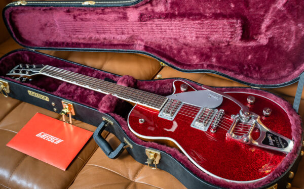 Gretsch G6129T Players Edition Jet FT with Bigsby Red Sparkle - Image 7