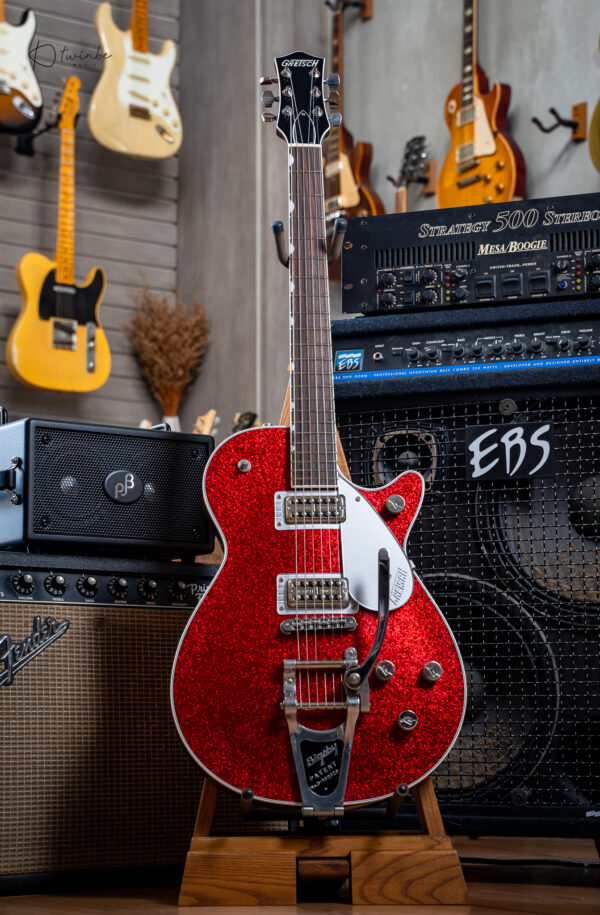 Gretsch G6129T Players Edition Jet FT with Bigsby Red Sparkle - Image 3