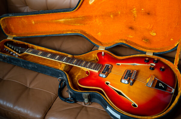 Vintage 1967 Fender Coronado II Hollowbody - Image 7