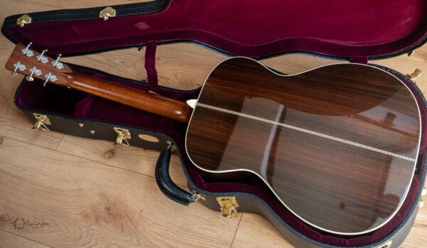 Martin OMJM John Mayer 20th Anniversary Acoustic-electric Platinum Gray Burst Limited Edition - Image 7