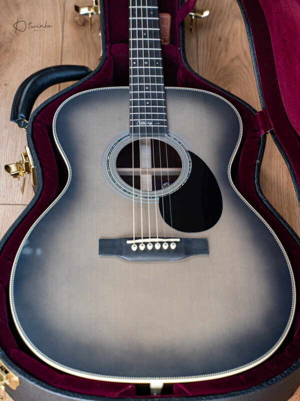 Martin OMJM John Mayer 20th Anniversary Acoustic-electric Platinum Gray Burst Limited Edition