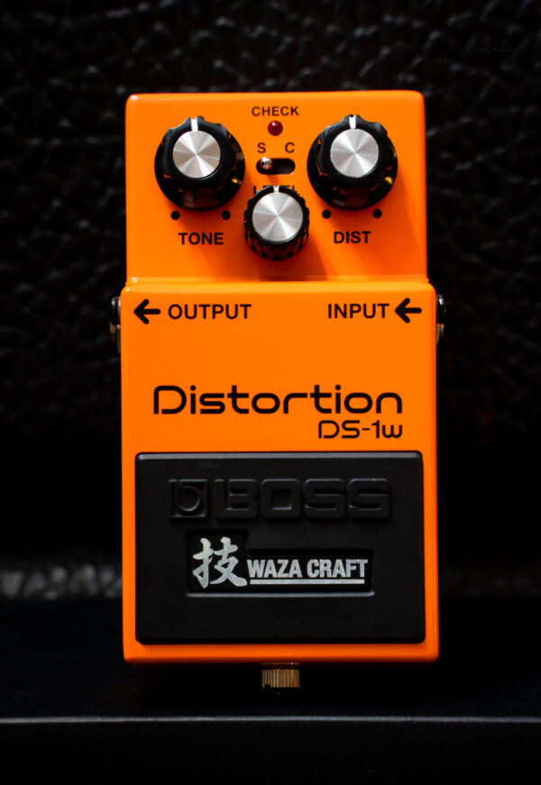 Boss DS-1W Distortion Waza Craft