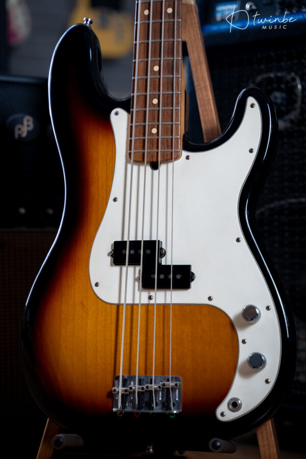 Fender American Standard Precision Bass Sunburst - Image 5