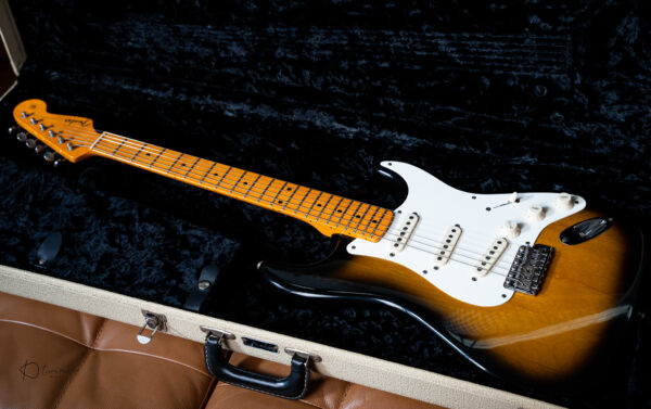 2007 Fender Eric Johnson Signature Stratocaster Sunburst - Image 7