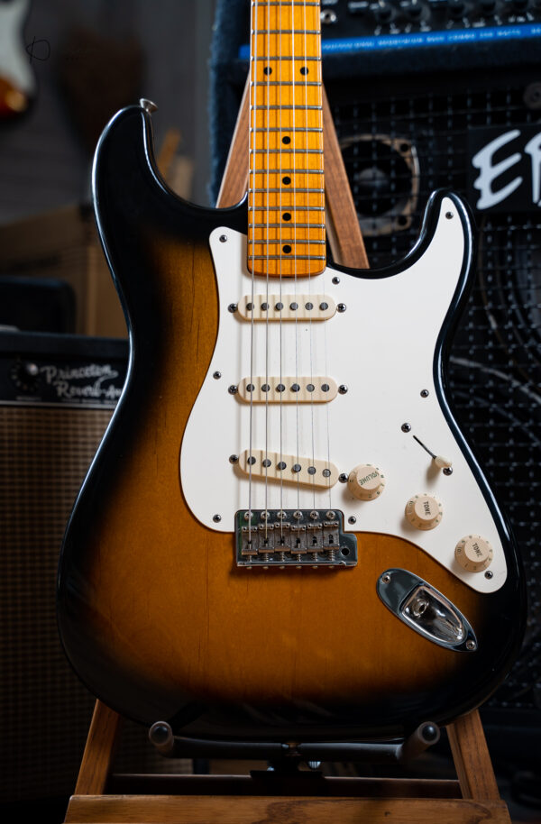 2007 Fender Eric Johnson Signature Stratocaster Sunburst