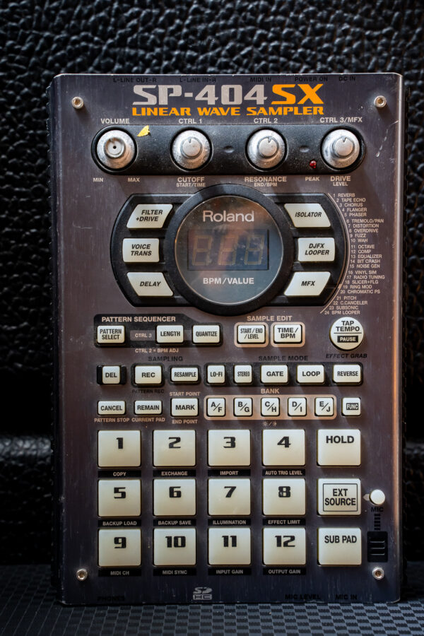 Roland SP-404SX