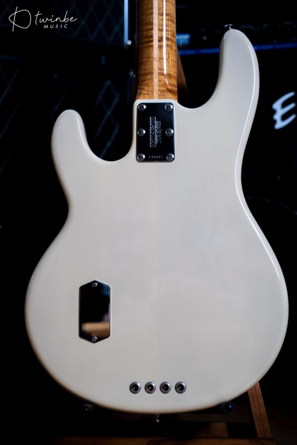 Ernie Ball Music Man USA Stingray Old Smoothie BFR Trans Buttermilk - Image 10